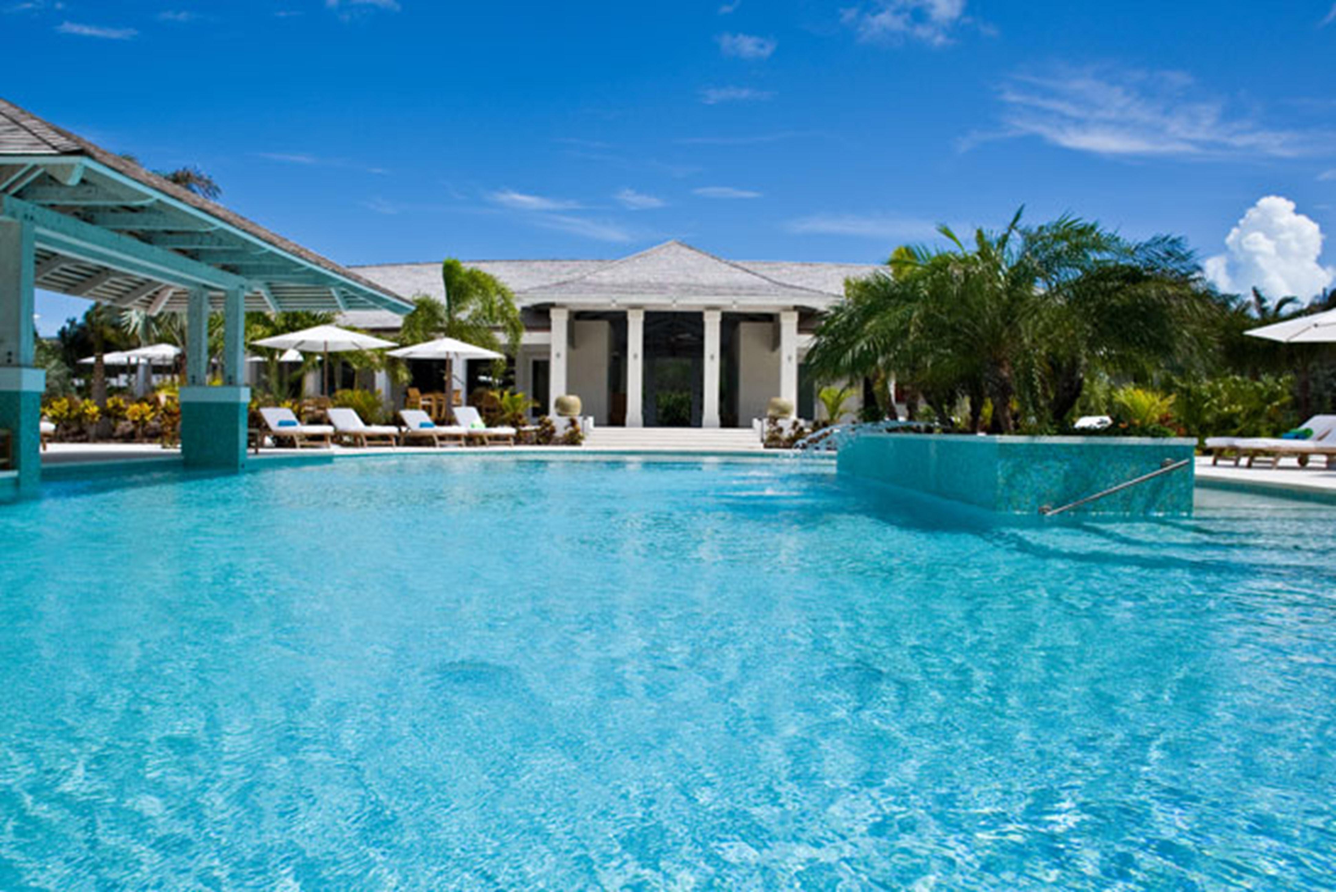 West Bay Club Hotel Грейс Бей Съоръжения снимка